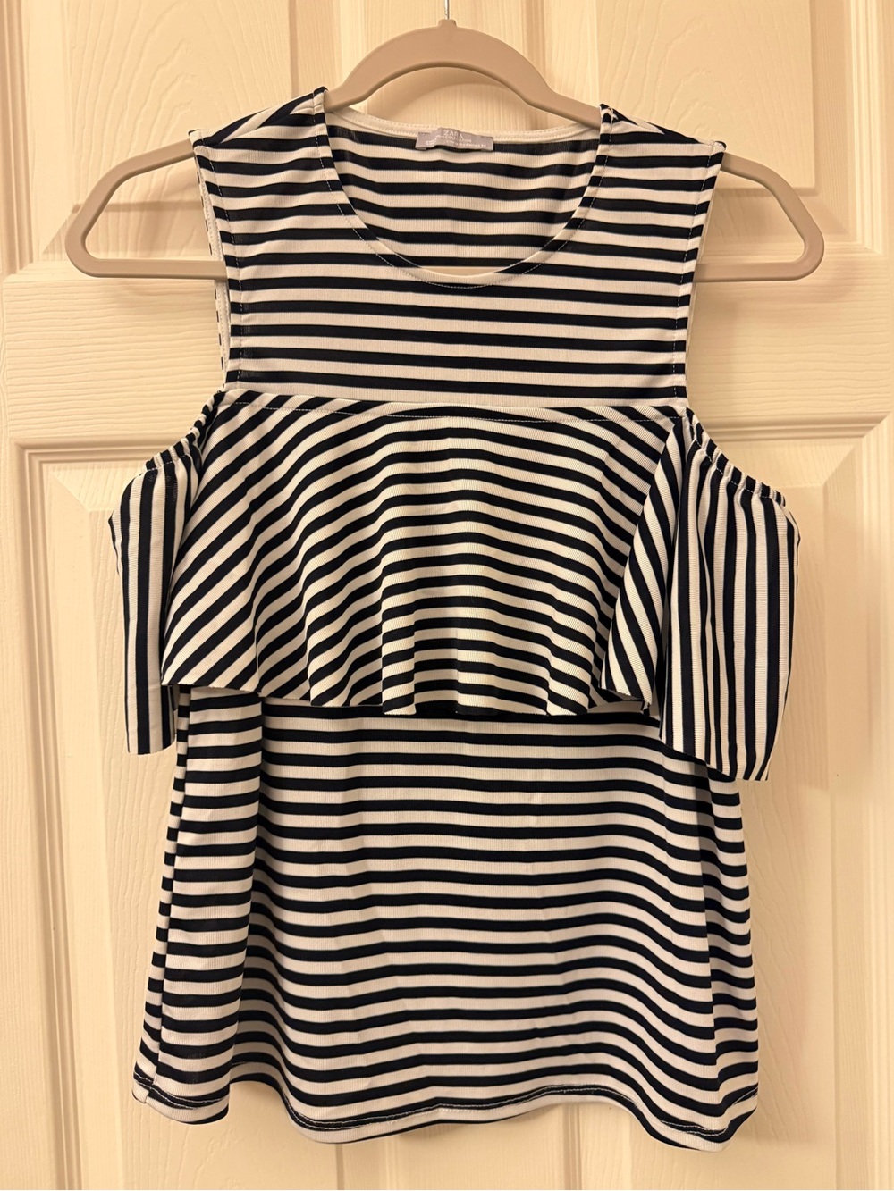 Zara - Striped Cold-Shoulder Tank Top - Black & White